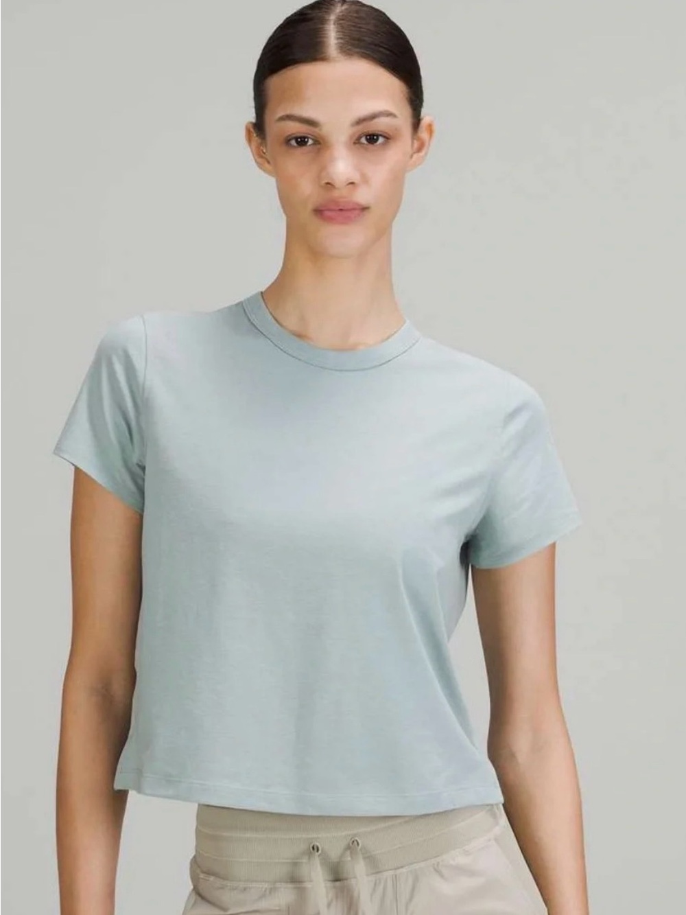 LULULEMON Classic Crewneck Short Sleeve Crop Top in Light Blue